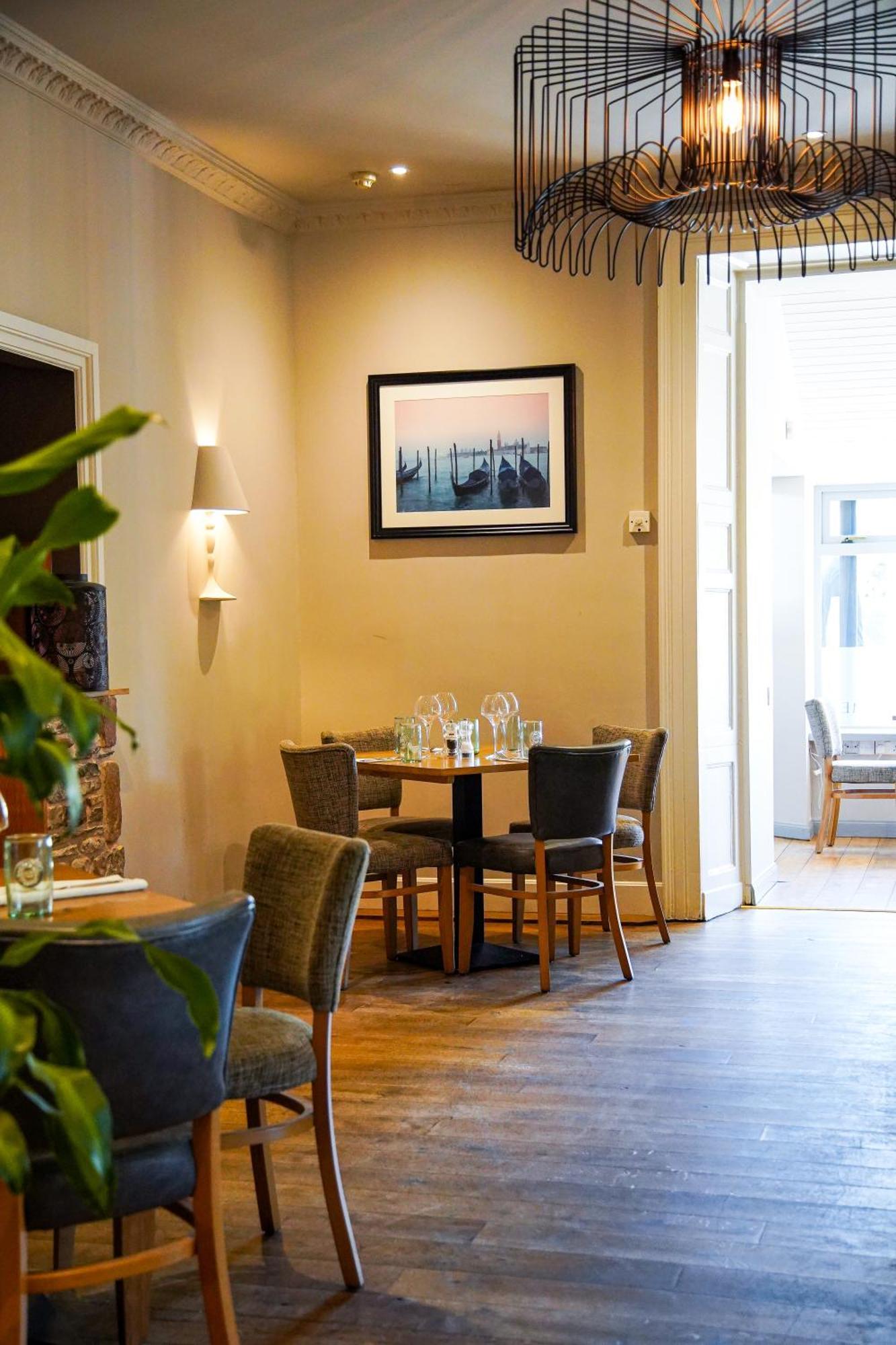 Glen Mhor Hotel At Uile-Bheist 'Brewstillery' Inverness Exterior foto