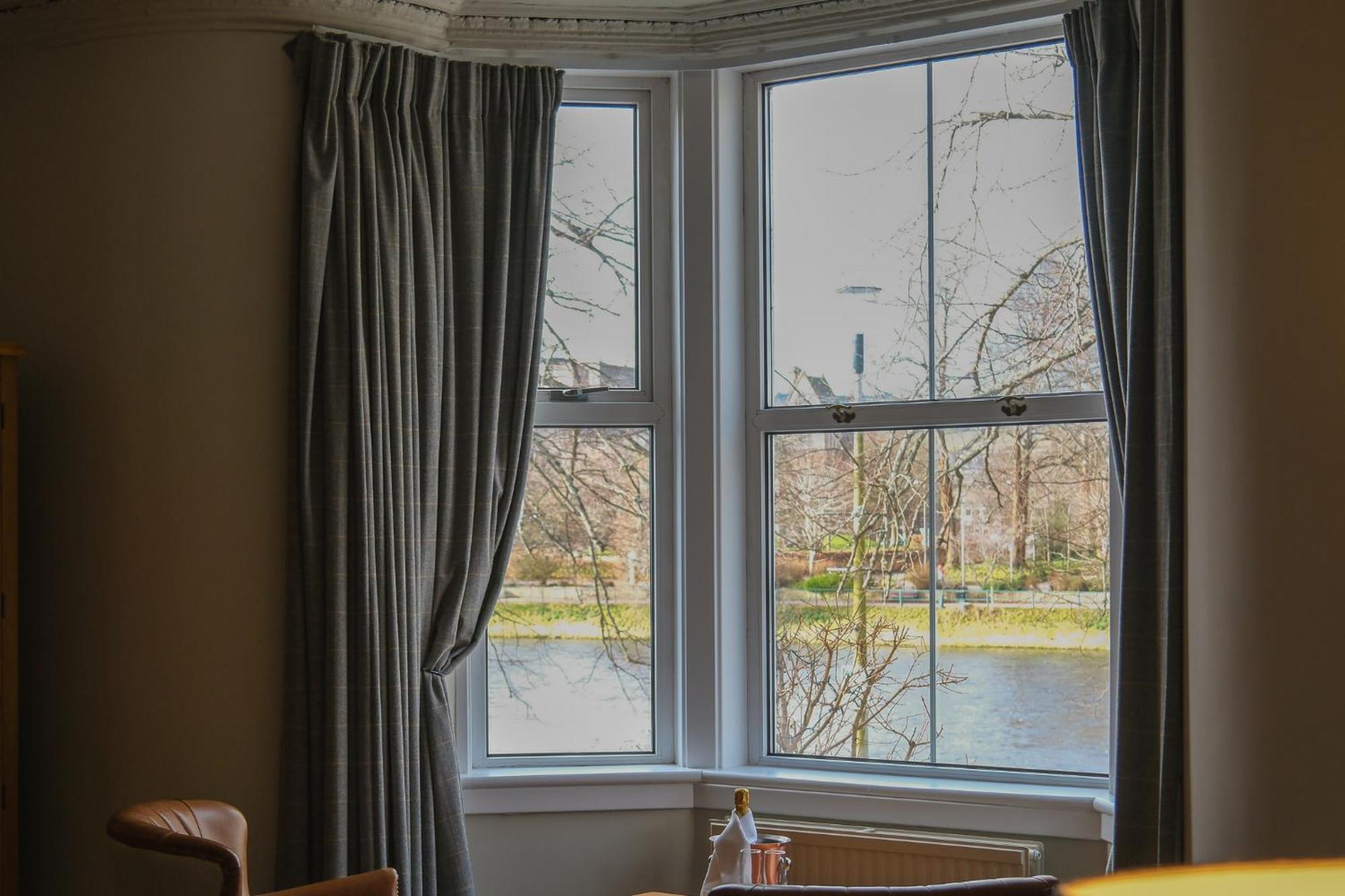 Glen Mhor Hotel At Uile-Bheist 'Brewstillery' Inverness Exterior foto